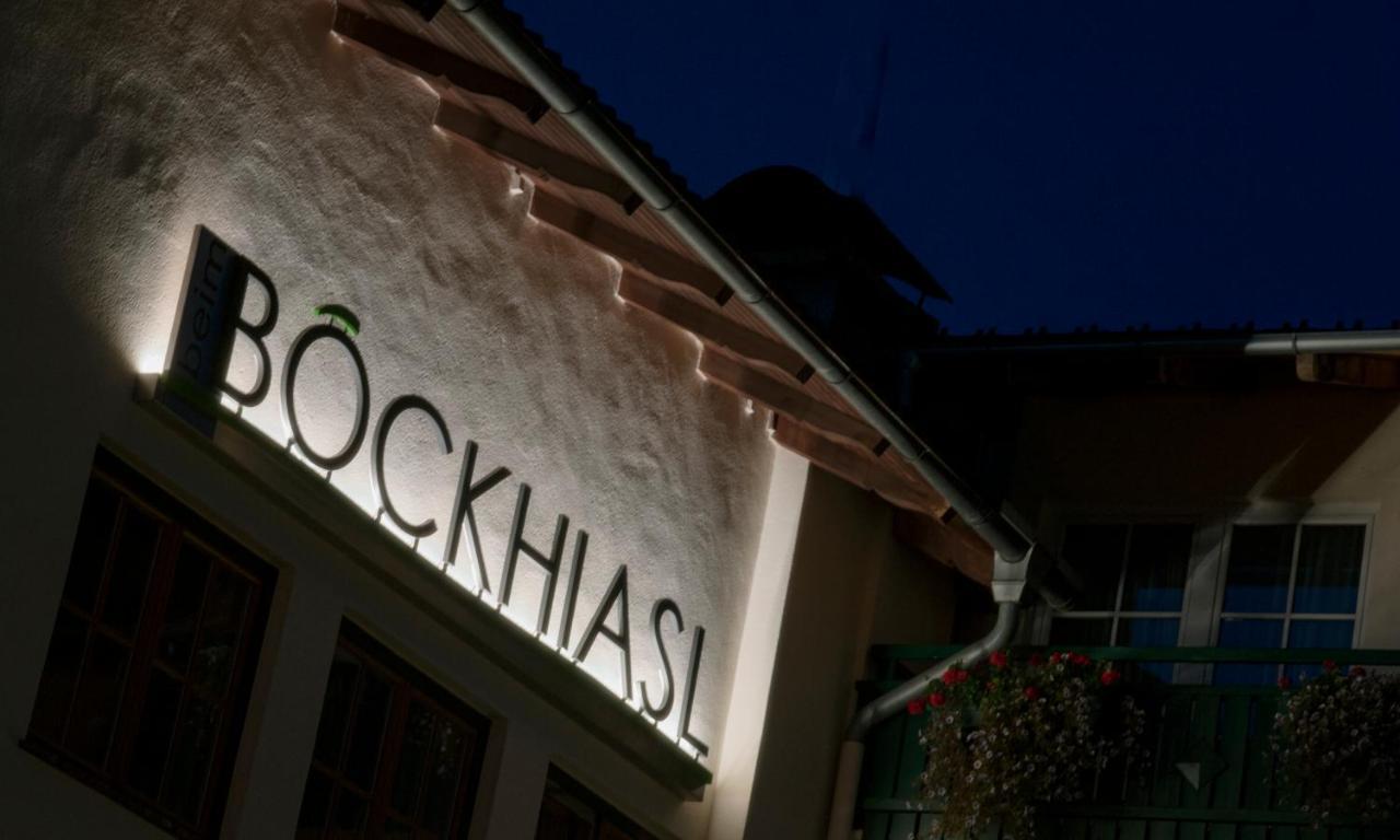 Hotel-Gasthof Beim Boeckhiasl Neukirchen an der Vöckla Exterior foto